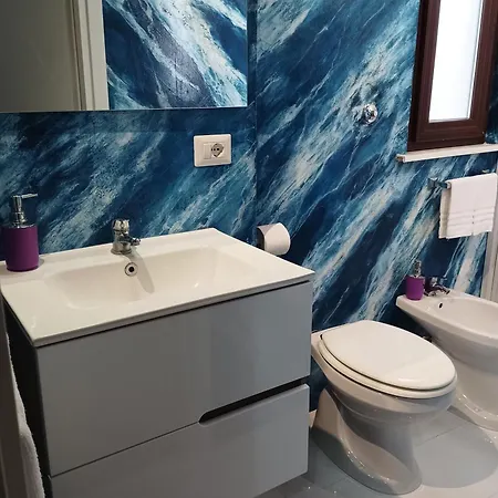 Al Centro Del Porto Civitavecchia